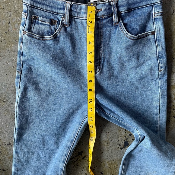 Special A Light Blue Flare Frayed Hem Women’s Jeans Size 7/28 - Picture 5 of 9